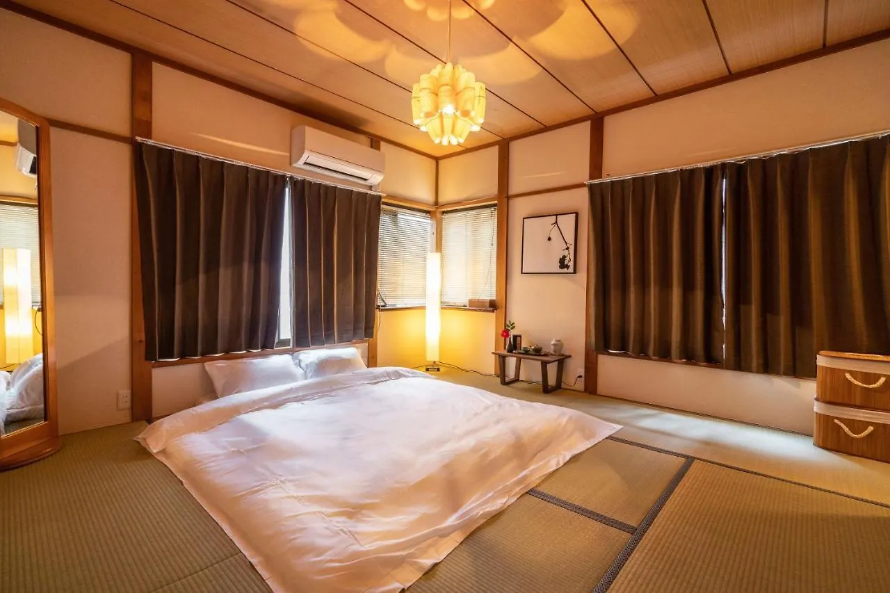 Zaito Tokyo Skytree Traditional Independent House 东京晴空塔独栋超大日式民宿-宅东押上店 0*,