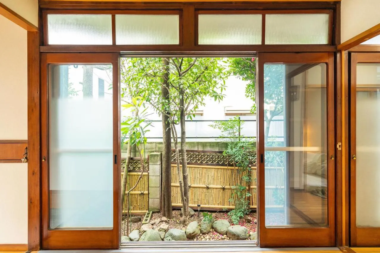 Holiday home Zaito Tokyo Skytree Traditional Independent House 东京晴空塔独栋超大日式民宿-宅东押上店