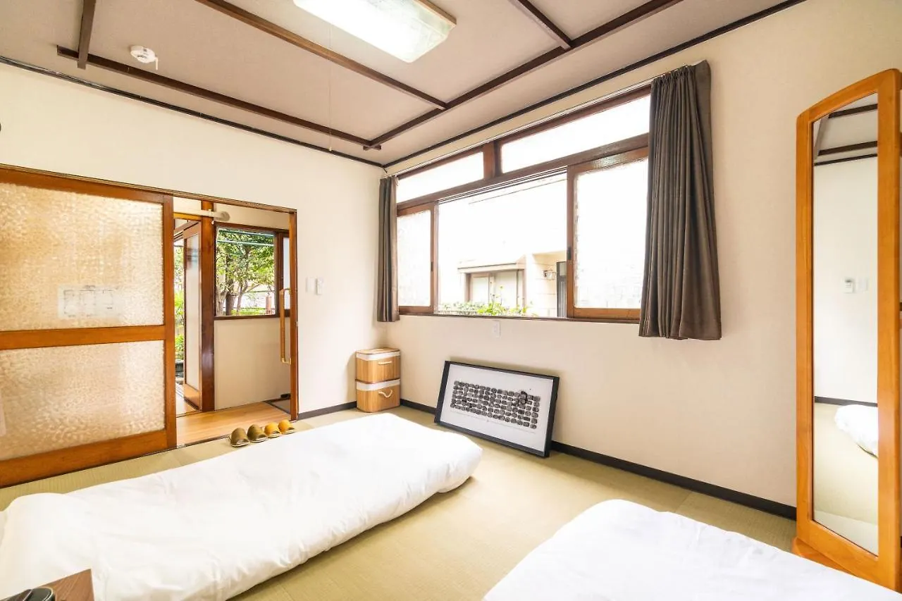 Zaito Tokyo Skytree Traditional Independent House 东京晴空塔独栋超大日式民宿-宅东押上店 0*,  Japan